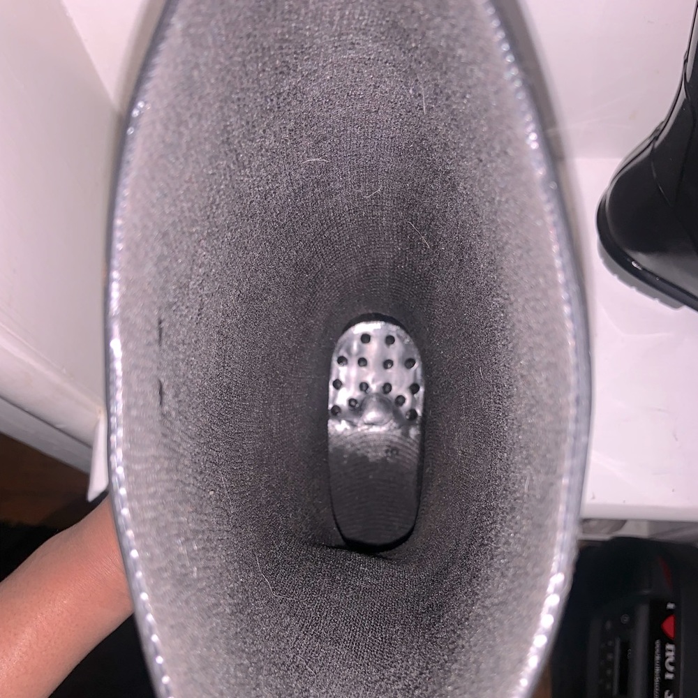 Brand New women’s Uggs rain boots